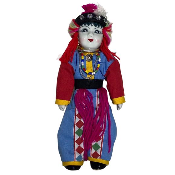 MOUNTAIN TRIBAL Hmong Doll Collectible Porcelain & Textile Costumed 8" Tall VTG - Picture 2 of 12